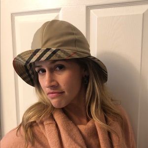 Burberry Women’s S All Weather Hat